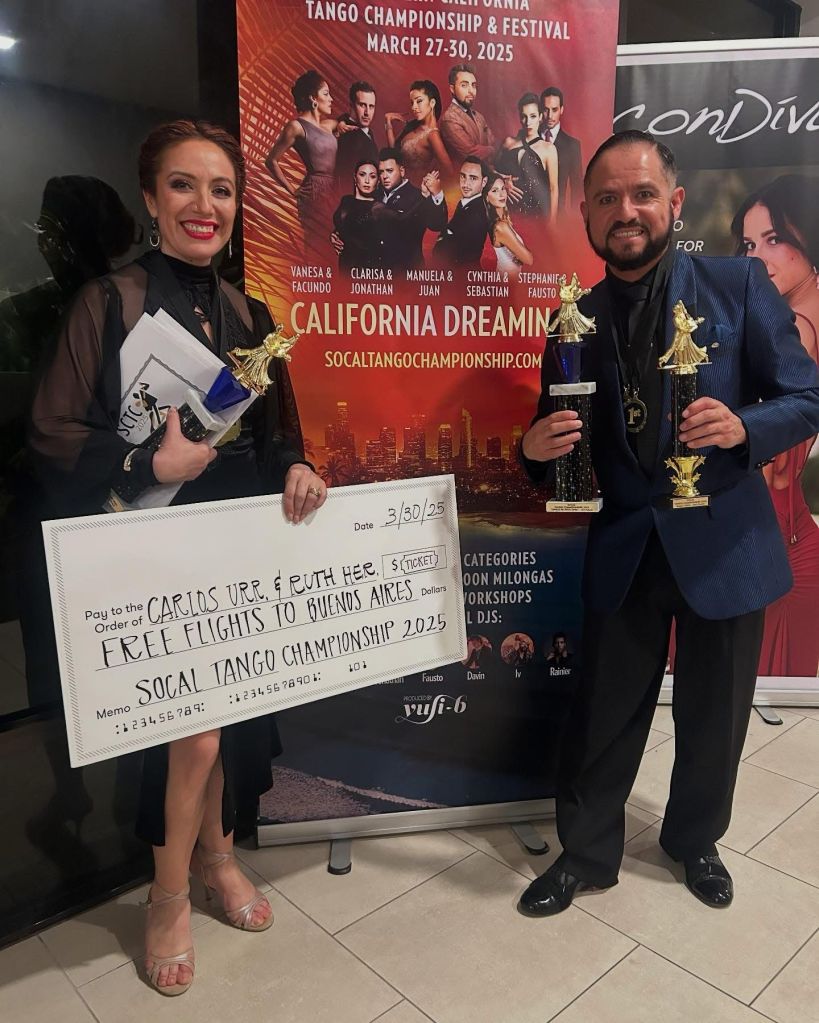 Carlos Urrego y Ruth Hernández Campeones de Tango Pista y Milonga SoCal 2025.